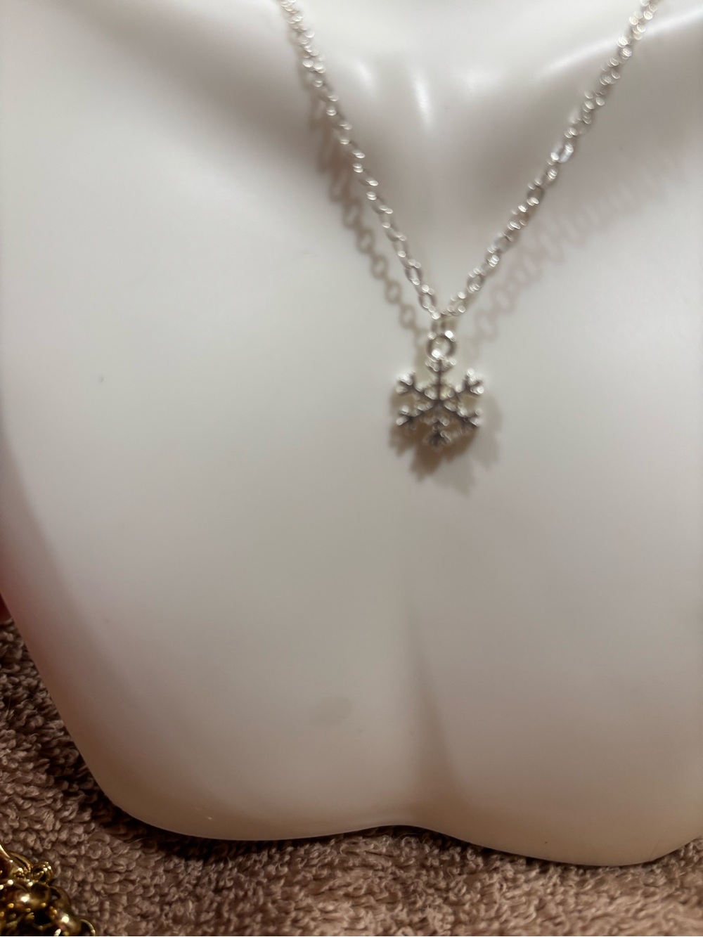 Sterling Silver Snowflake Pendant Necklace - Silver